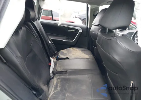 2022 Toyota Rav4 Xle z USA, uszkodzony, nr VIN 2T3W1RFVXNW225558